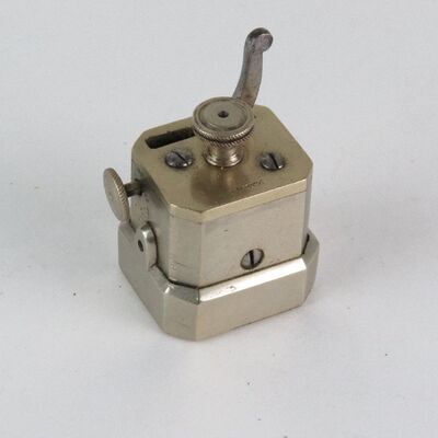 voorwerpen adlib\0-9000\V01566-a.jpg; V01566; ;